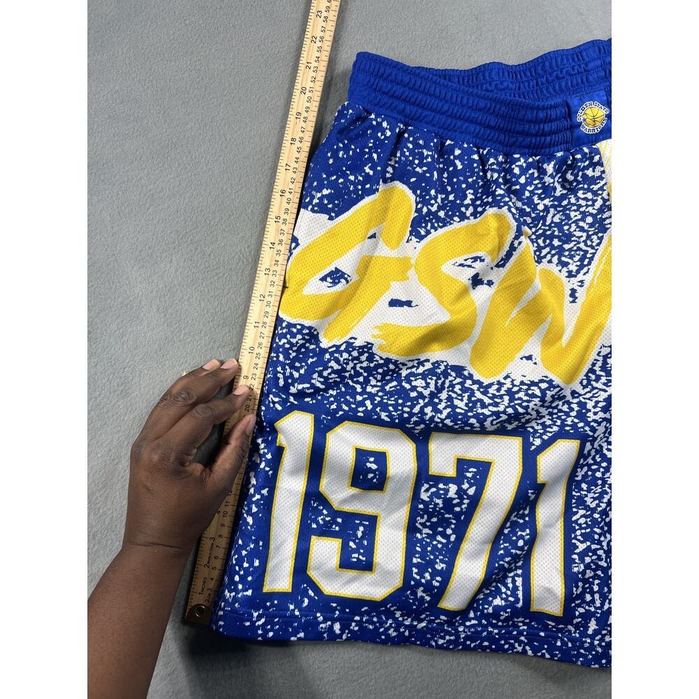 Mitchell & Ness Golden State Warrior Classic Jumbotron Shorts, Size 3X - Picture 16 of 16